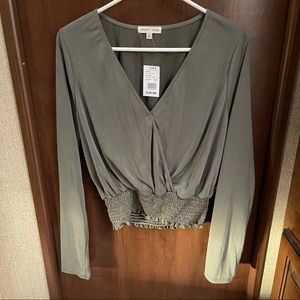Moa Moa Surplice Smocked Top in Olive Size XL
